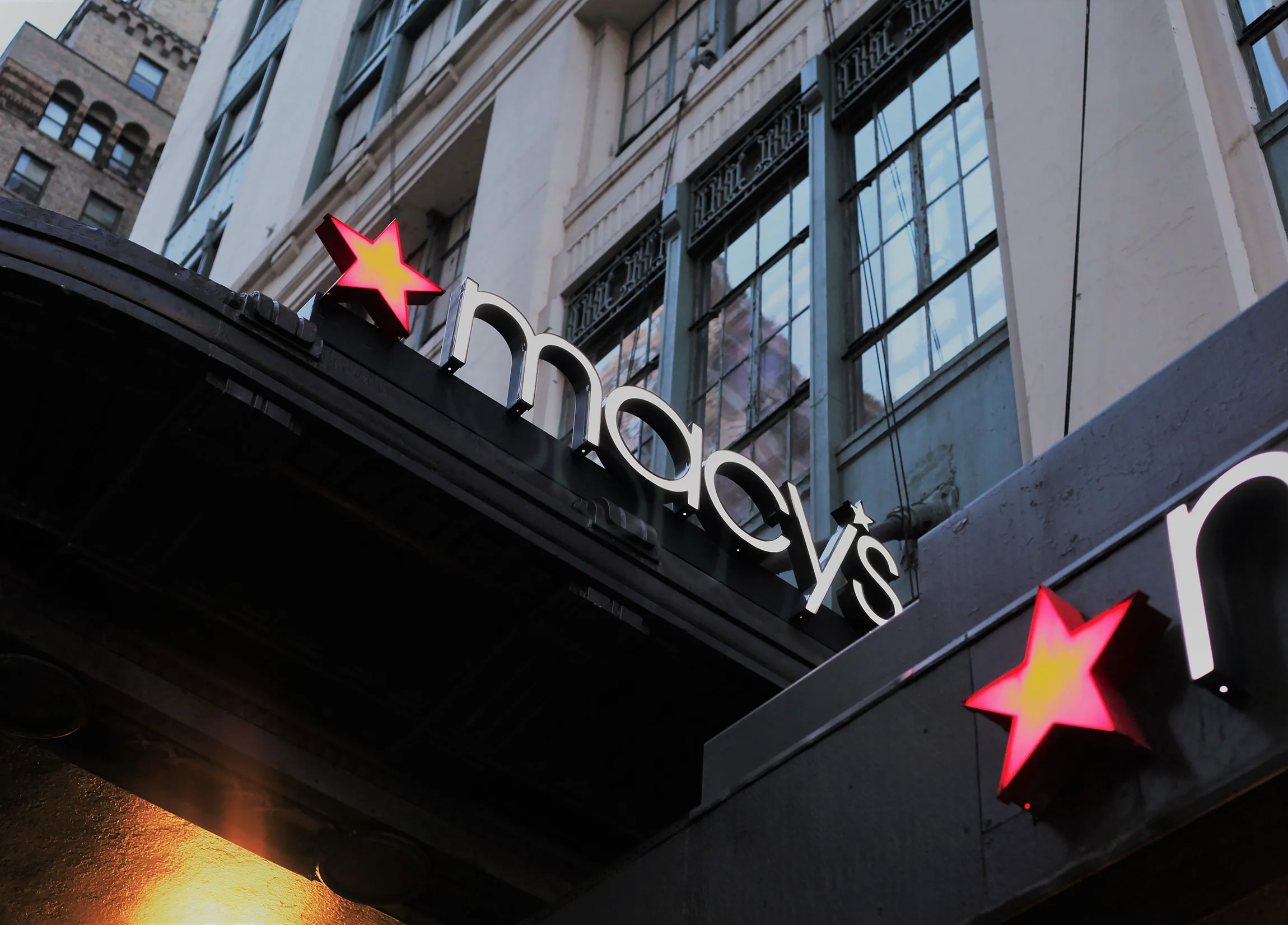 Fashion Stores Closed Due To The Coronavirus Outbreak