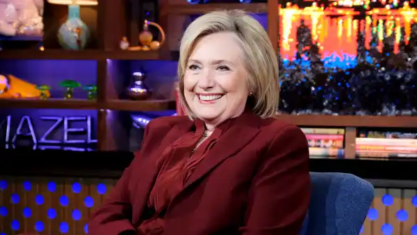 Hillary-Clinton-Reveals-What-Her-'Real-Housewives'-Tagline-Would-Be