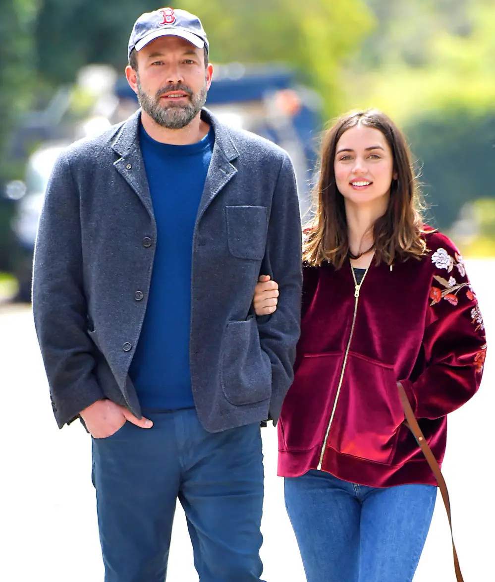 Jennifer Garner Doesnt Want Her Kids Meet Ex Ben Affleck Girlfriend Ana de Armas Yet