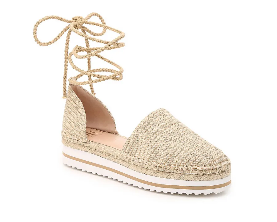 Jennifer Lopez Just Launched a DSW Shoe Collection