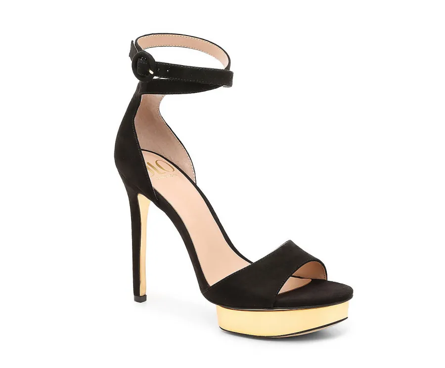 Jennifer Lopez Just Launched a DSW Shoe Collection