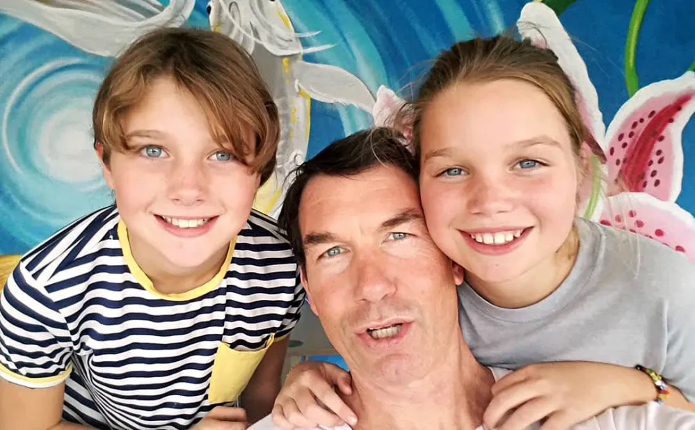 Jerry O&rsquo;Connell Jokes He Doesn&rsquo;t Like His Children Amid Coronavirus Quarantine