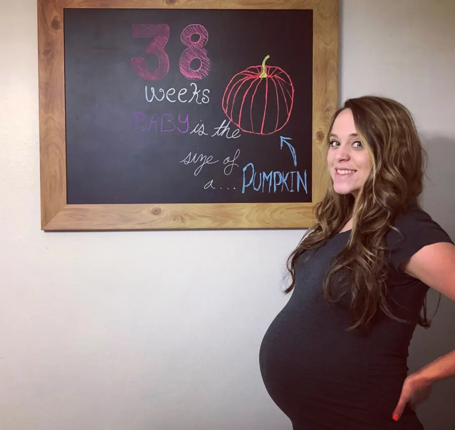 Jinger Duggar baby bump