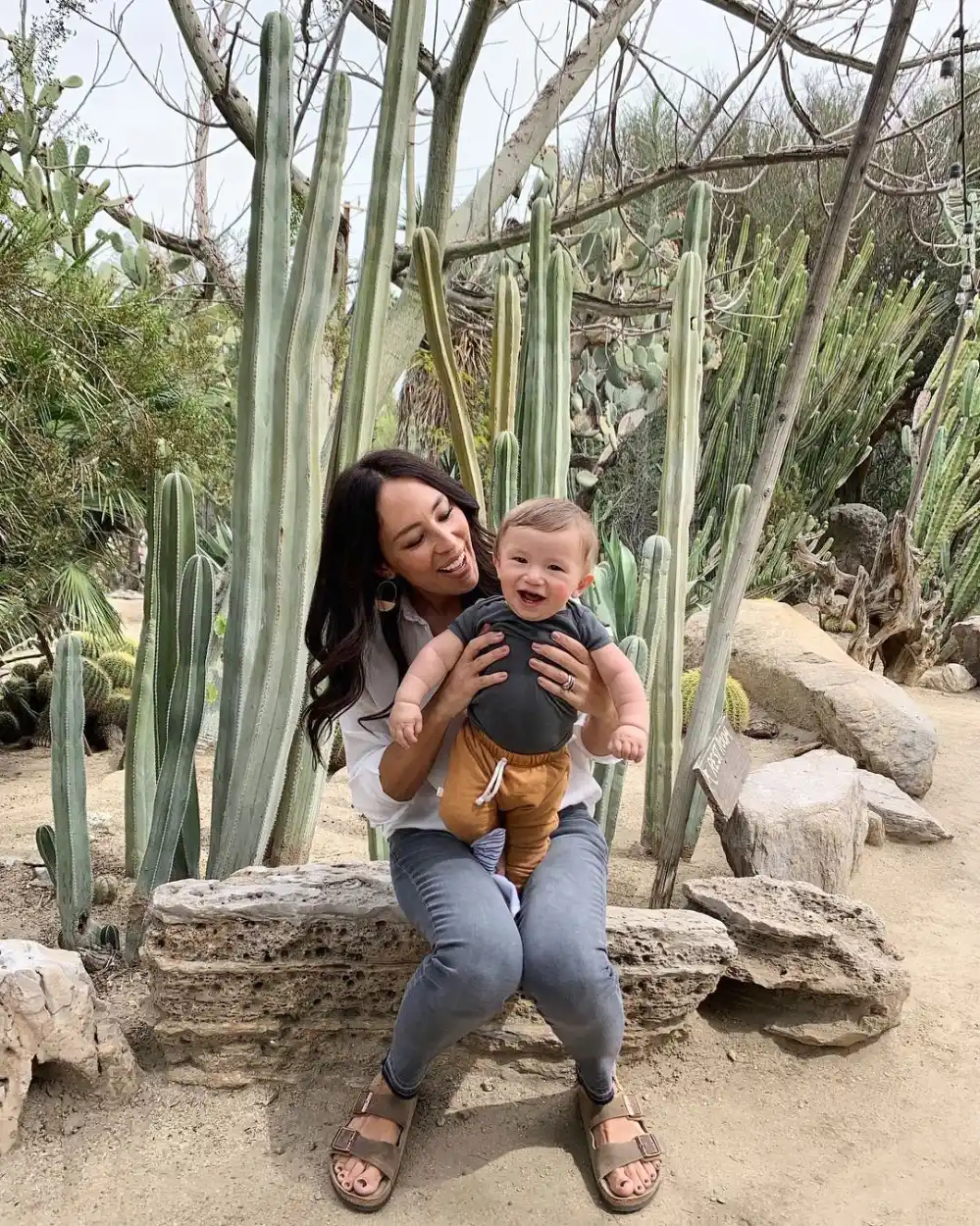 Joanna Gaines and Chip Gaines Son Crew Learns to Ski