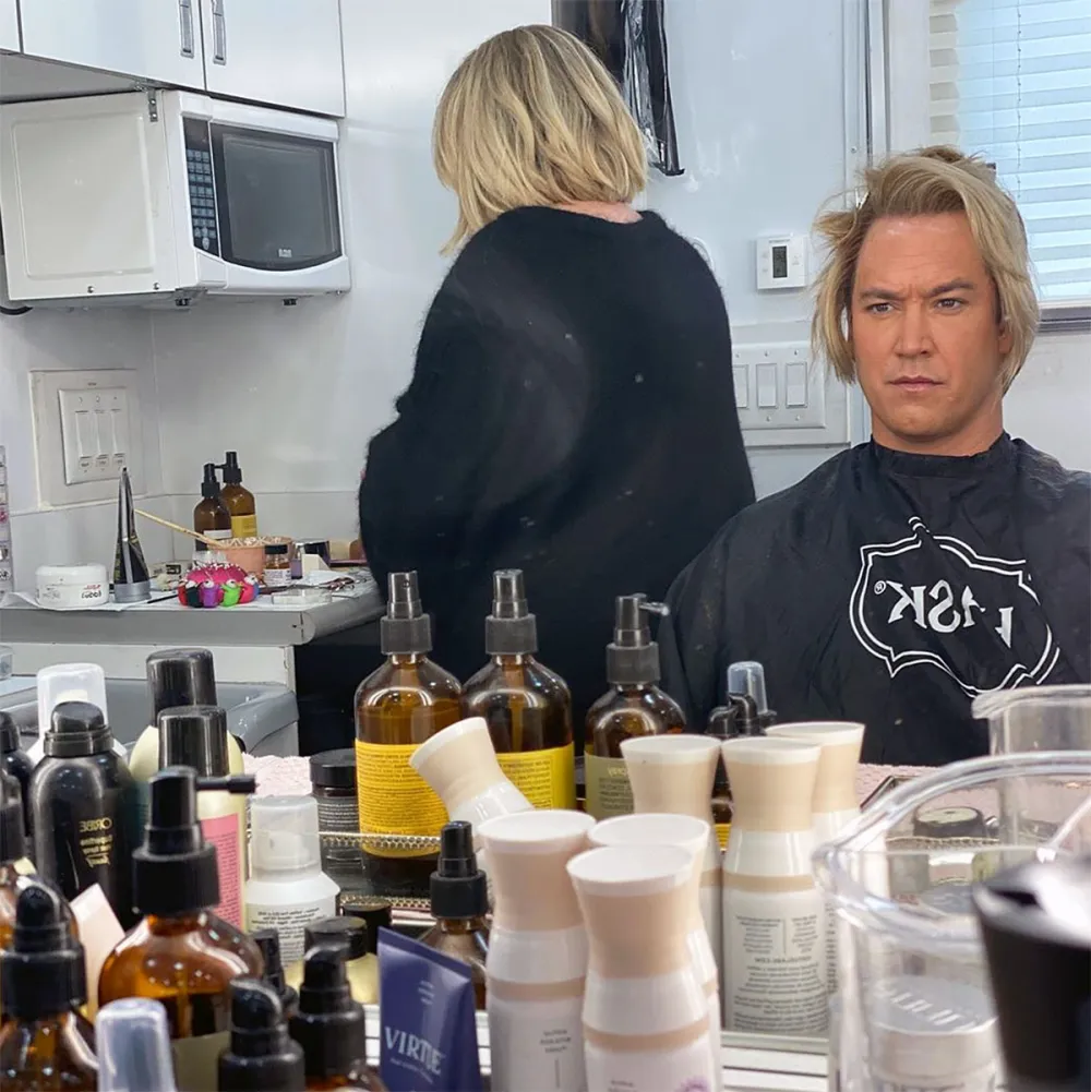 Mark-Paul Gosselaar Transforms Into Zack Morris in a Blonde Wig