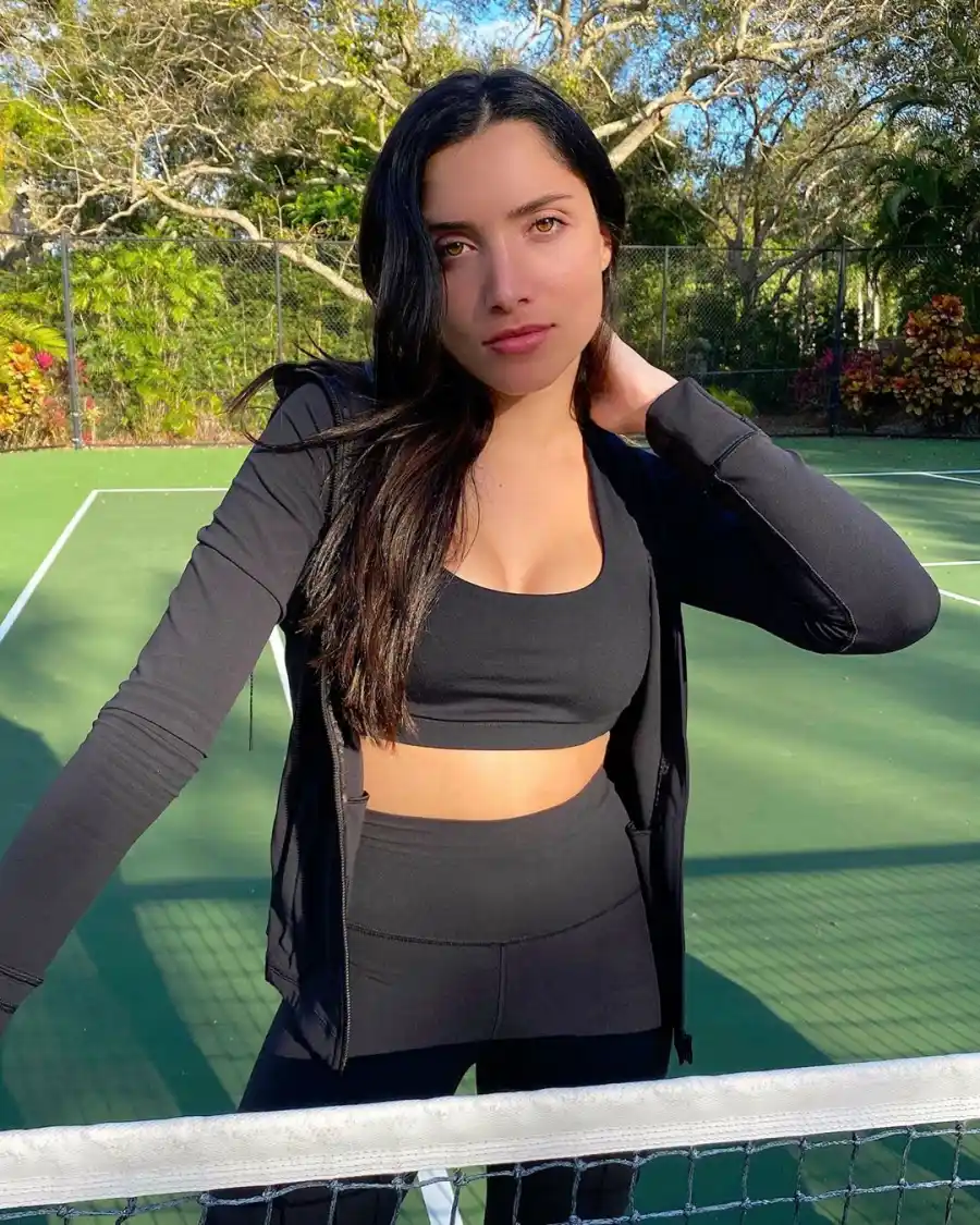 Nicole Lopez-Alvar Bachelor Nation Reacts Clare Crawley Named the Bachelorette