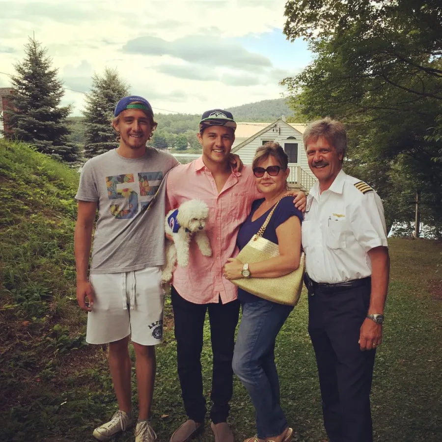 Bachelor Peter Weber’s Family