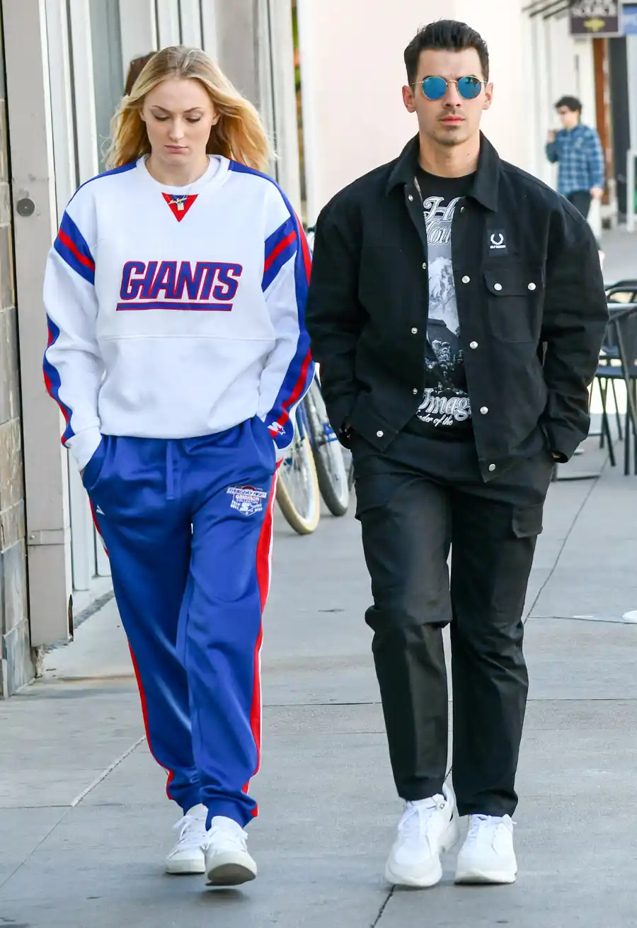 Pregnant Sophie Turner and Joe Jonas Shop at Kids Store New York Giants Sweater