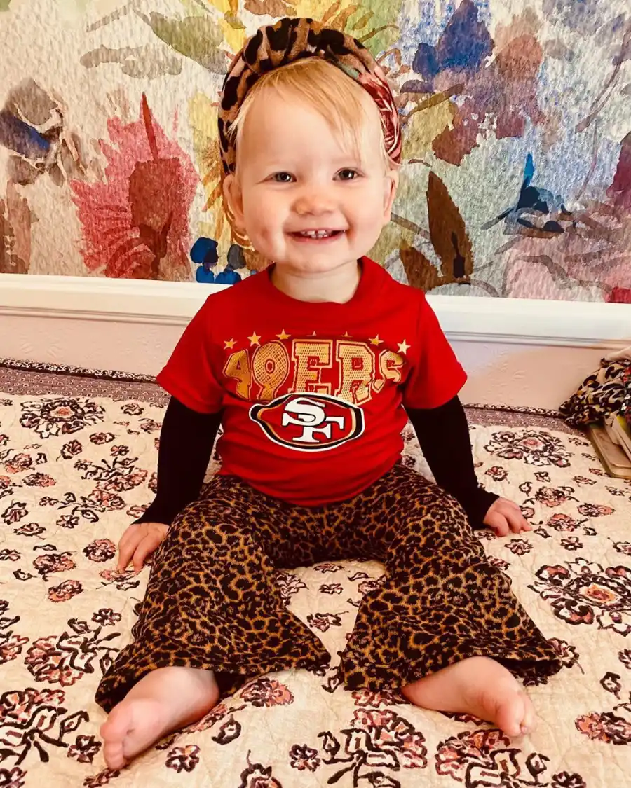 Sports Fan Jessica Simpson and Eric Johnson Daughter Birdie Cutest Pics