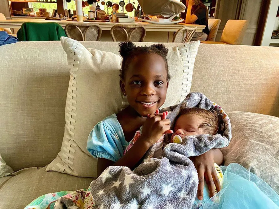 Thomas Rhett Family Album