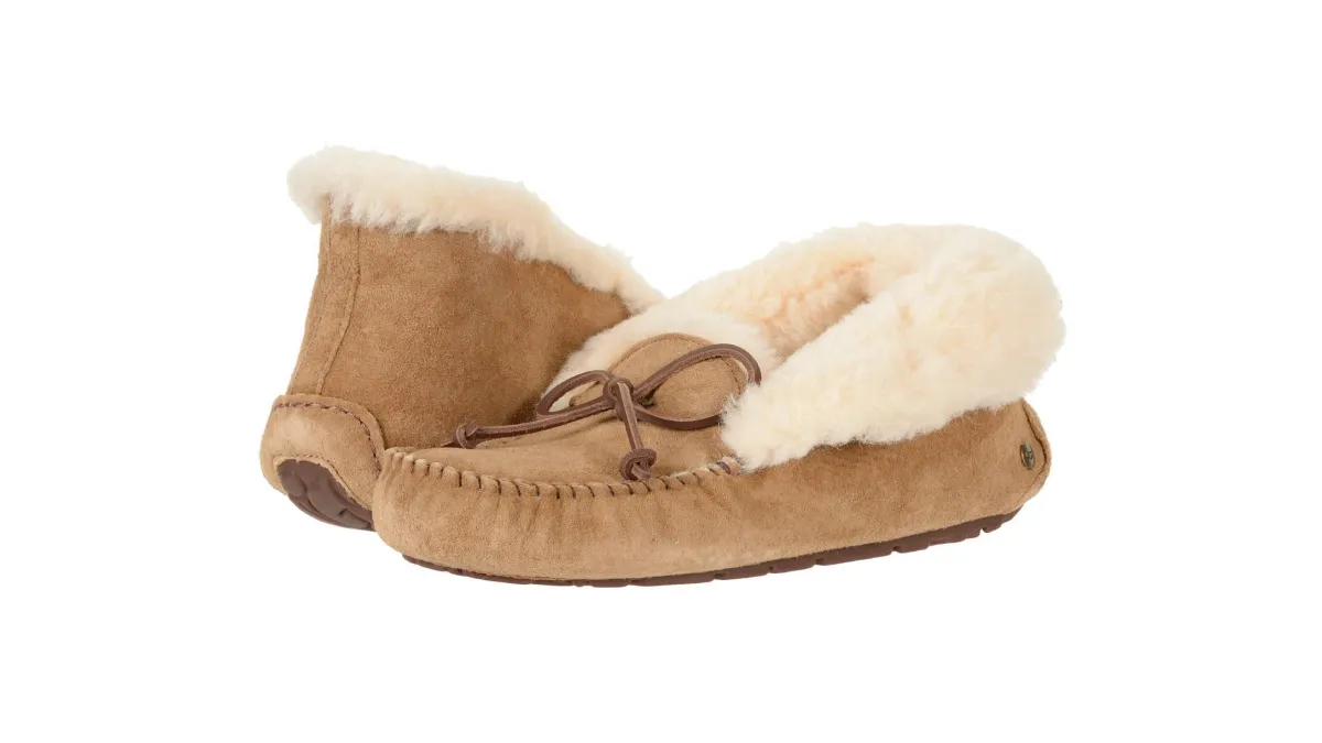 UGG Alena (Chestnut)