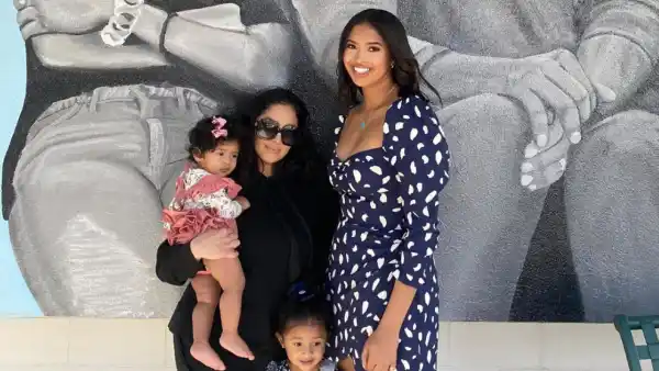 Vanessa Bryant and Daughters Natalia, Bianka and Capri Pose in Front of Mural of Kobe Bryant and Daughter Gianna