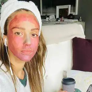 How to Clear Acne From Stress, Sweat at Replica Luxury Handbag: Celeb Facialist Shani Darden’s Tips