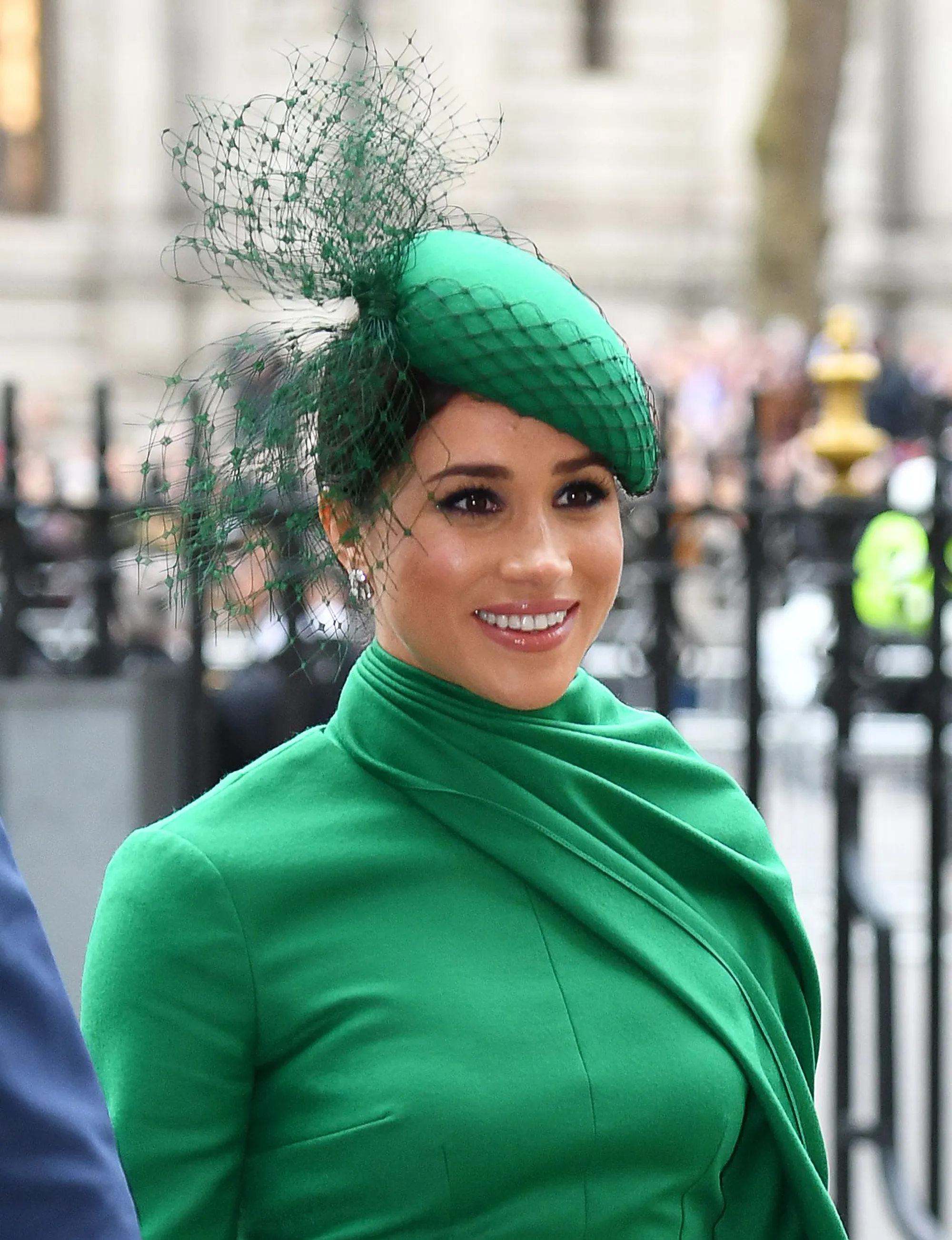 meghan markle sneakers