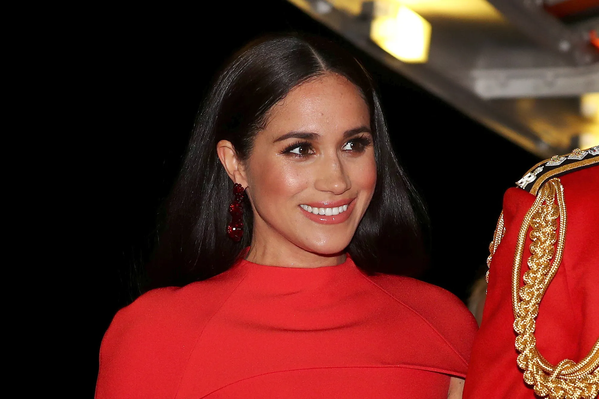 meghan markle eyelash revitalash