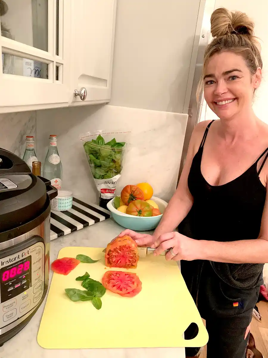 5 Denise Richards cooking