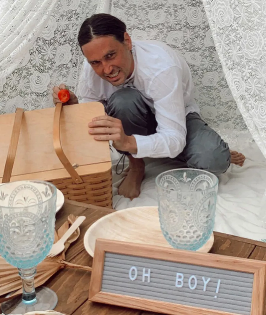 Bachelor Alum Bekah Martinez Reveals That Shes Having Baby Boy