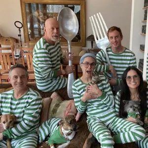 Demi Moore and Bruce Willis Celeb Exes Who Are Quarantining Together