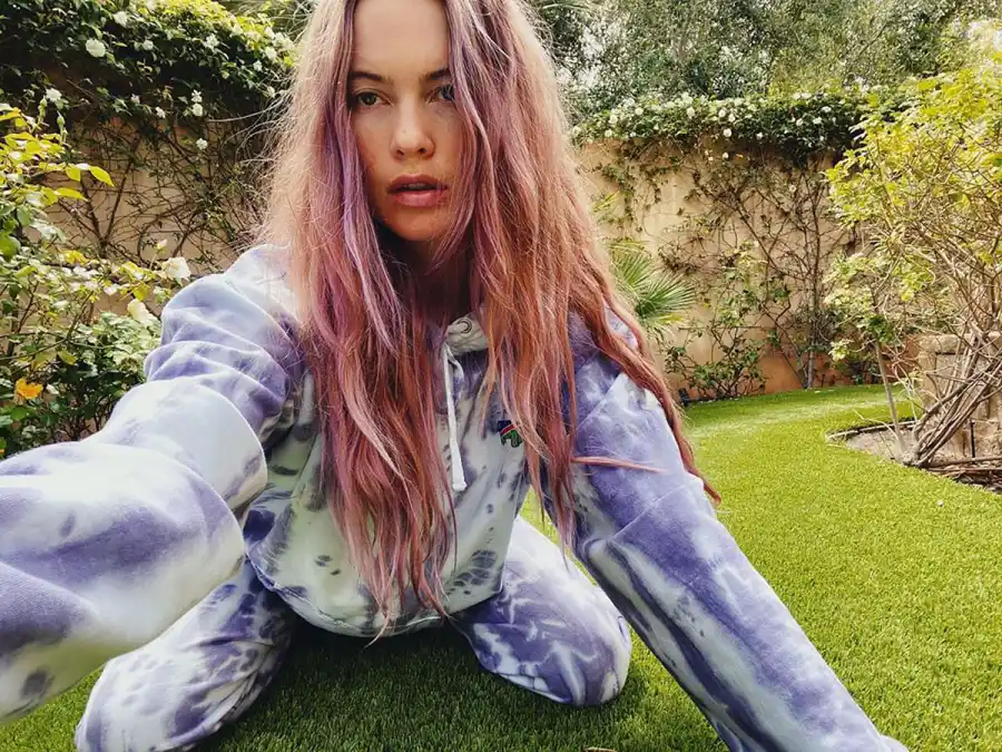 Celebs Are Wearing Tie-Dye Sweatsuits in Quarantine