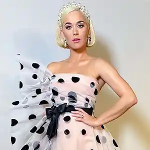 Celebs Wearing Carolina Herrera - Katy Perry