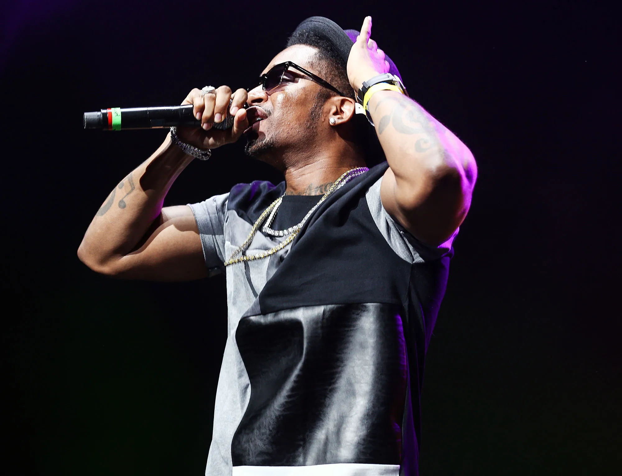 Chingy Performing in 2016 Explains the Origin of His Iconic Right Thurr Song