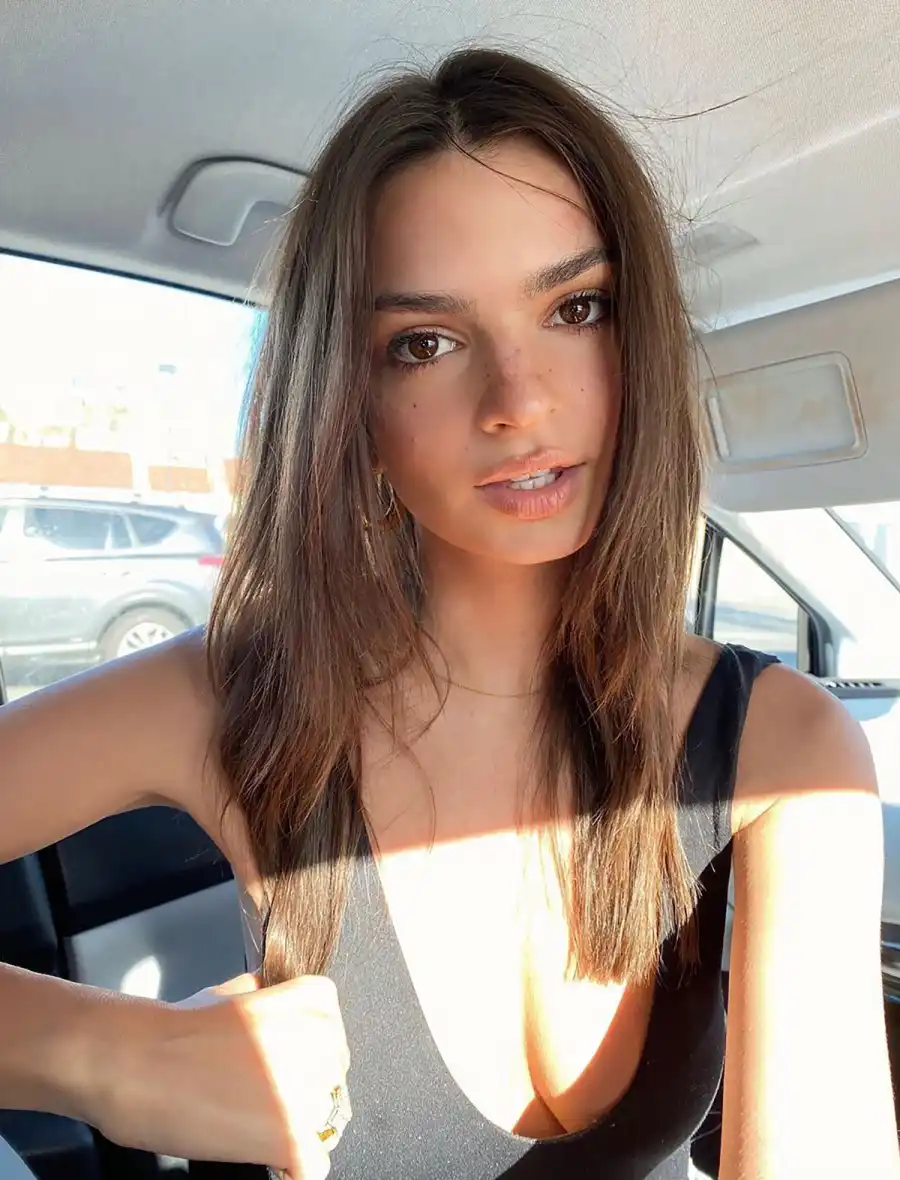 Emily Ratajkowski Is the Latest Celeb to Give Herself a Quarantine Haircut