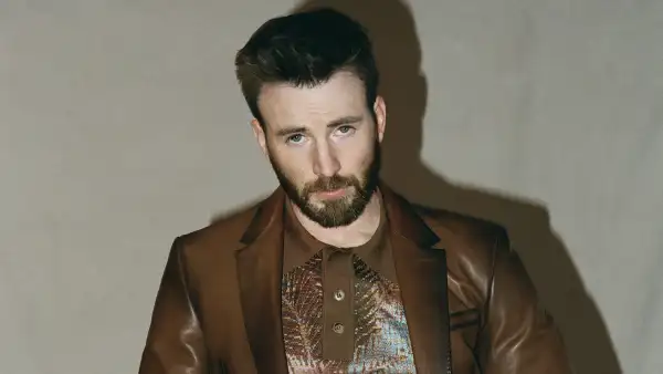 cover Esquire Chris Evans by Robbie Fimmano