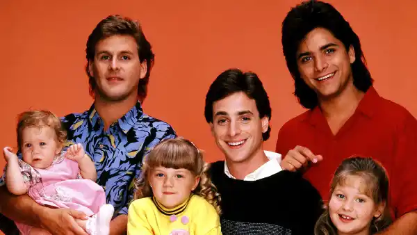 ‘Full House’ Cast Reshoots Show Opening to Make Quirky Quarantine-Inspired Update
