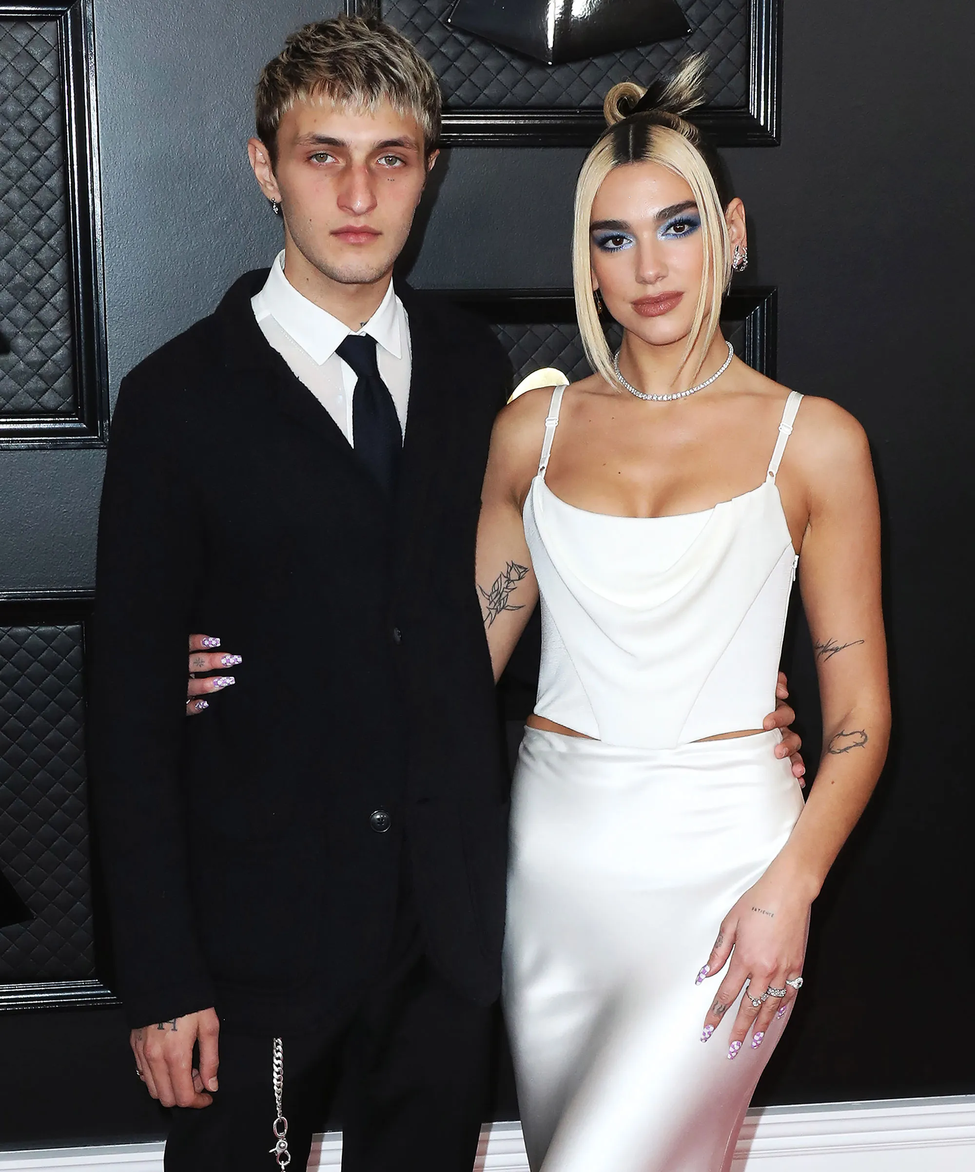 Inside Due Lipa Week in Self-Quarantine With BF Anwar Hadid