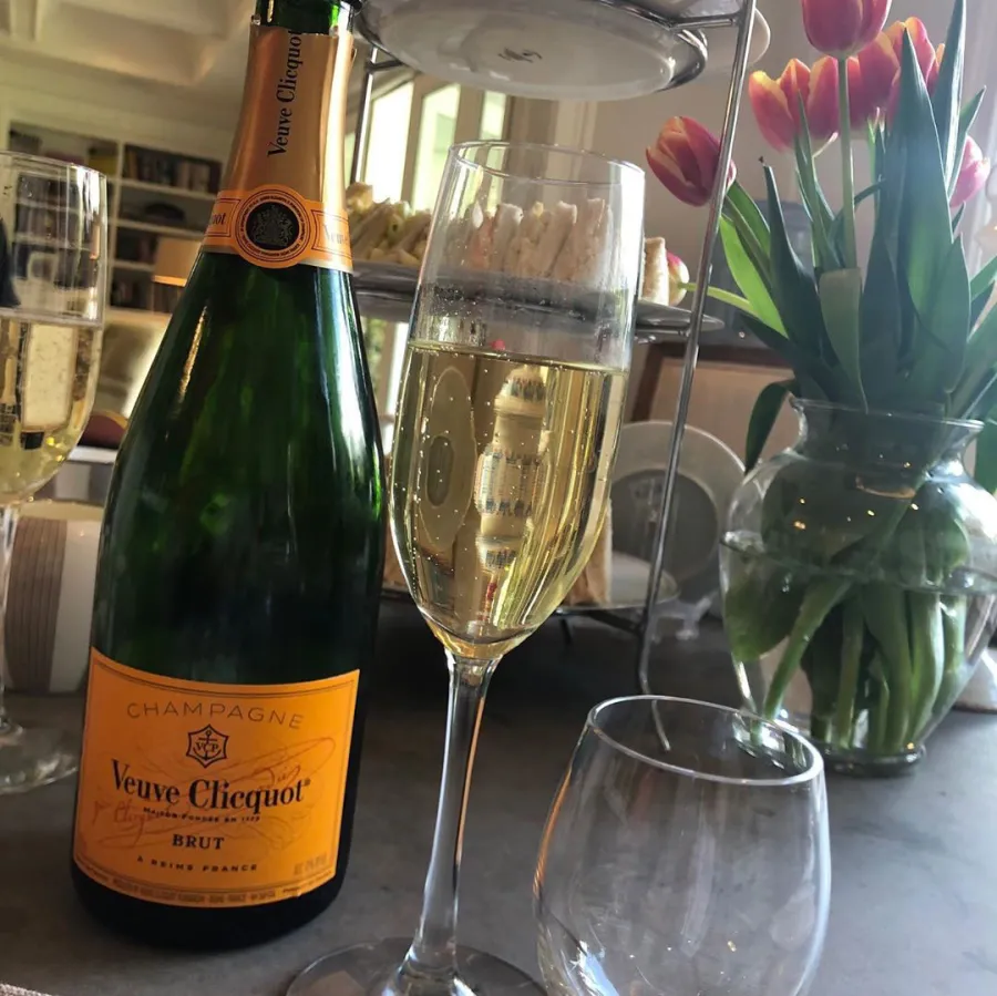 Jason Priestley and Naomi Lowde-Priestley Invite Prince Harry and Meghan Over For Tea Champagne