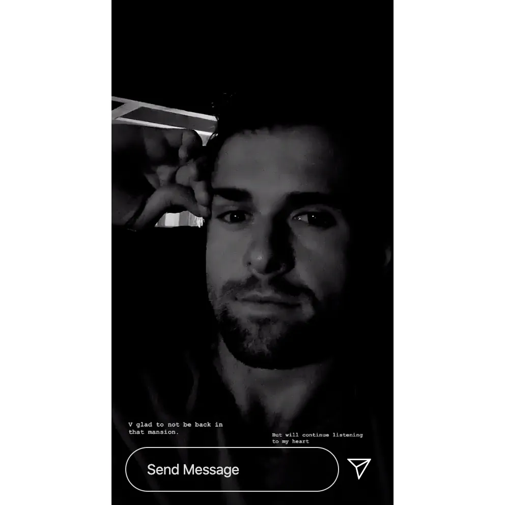 Jed Wyatt watches Listen To Your Heart