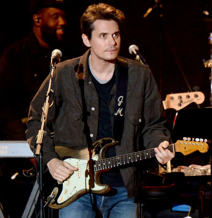 John Mayer gives back coronavirus