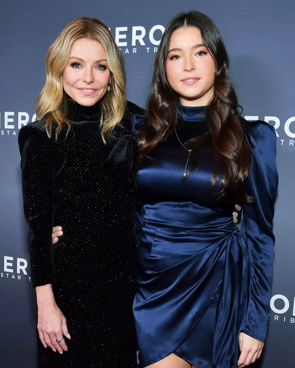 Kelly Ripa Wears 18-Year-Old Daughter&rsquo;s Clothes on TV