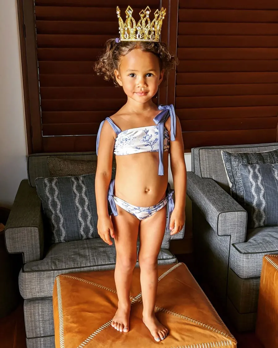 Chrissy Teigen and John Legend Celebrate Daughter Luna’s 4th Birthday: Breakfast in Bed, Princess Gowns and More