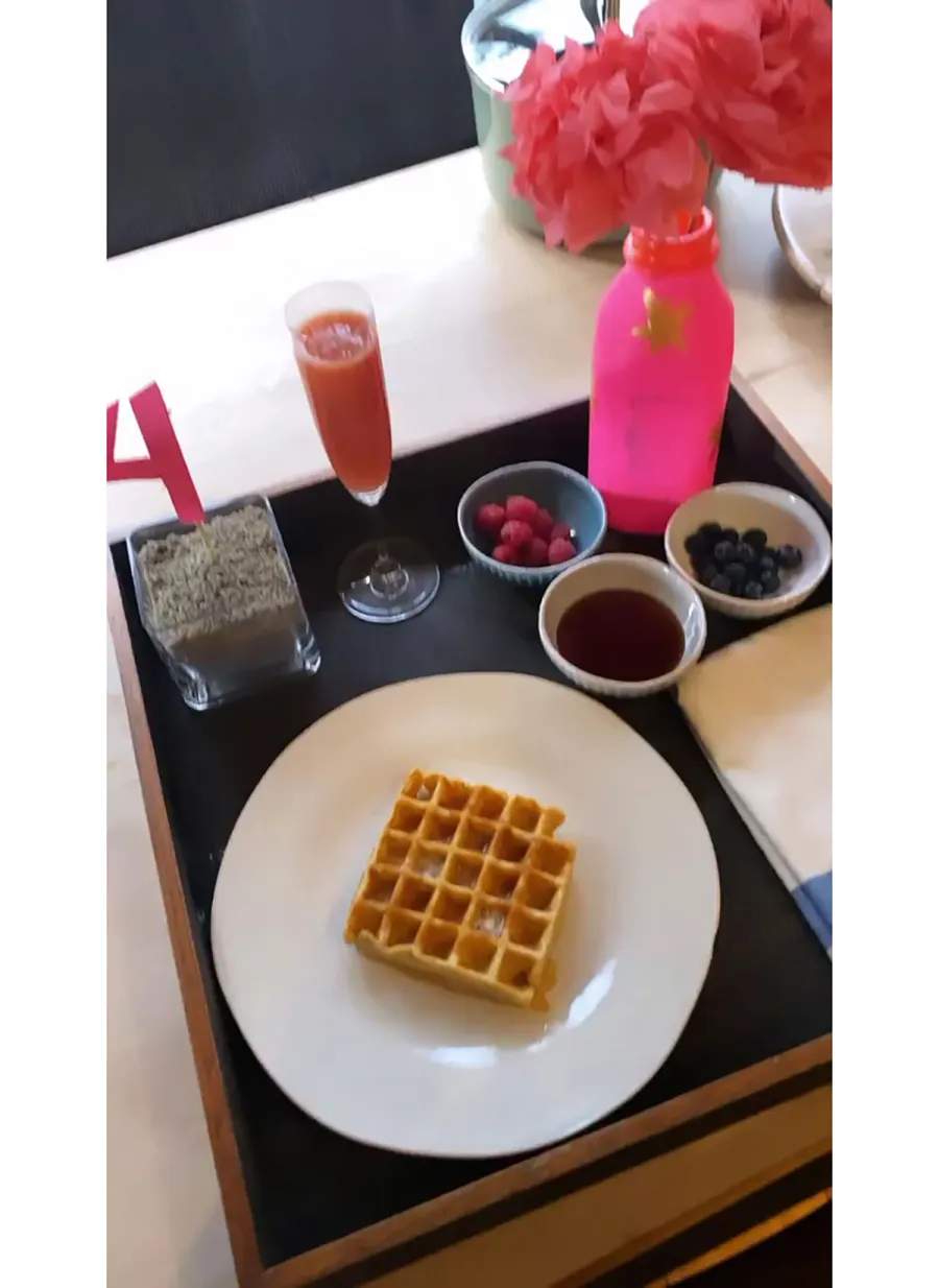 Chrissy Teigen and John Legend Celebrate Daughter Luna’s 4th Birthday: Breakfast in Bed, Princess Gowns and More