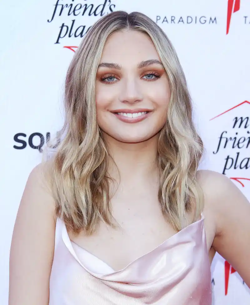 Maddie Ziegler Dyes Hair Pink During COVID-19 Quarantine