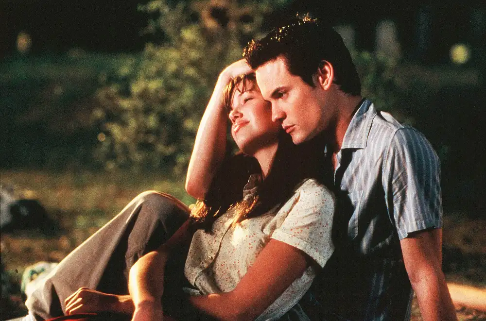 Mandy Moore and Shane West in A Walk To Remember Mandy Moore Belts Out Only Hope From A Walk to Remember