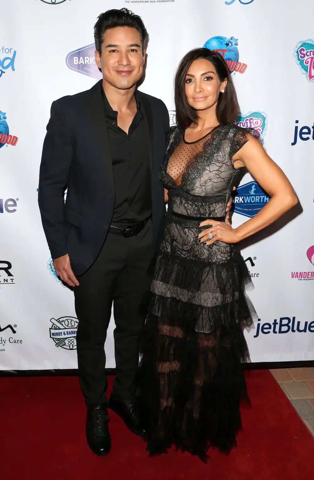 Mario Lopez Thinks He and Courtney Mazza Might Have a Quarantine Baby