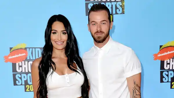 Nikki Bella and Artem Chigvintsev Kids Choice Job