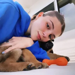 Olivia Jade Giannulli Debuts New Puppy After Family Dog Dies