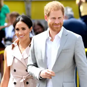 Prince Harry and Meghan Markle Volunteer, Deliver Food in Los Angeles Amid Coronavirus Pandemic