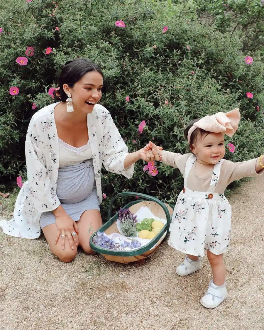 Bekah Martinez Stars Celebrated Easter Amid Quarantine