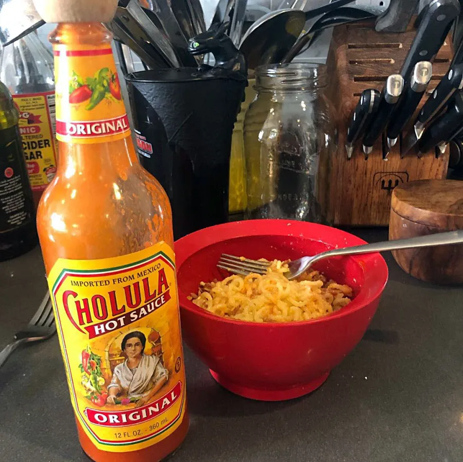 Jason Priestley Stars Staying Busy Kitchen Amid Coronavirus Pandemic