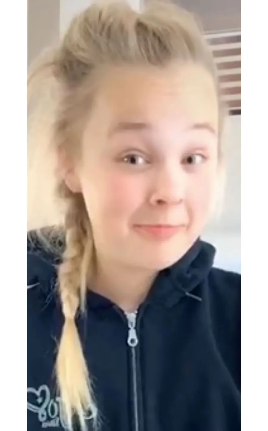 Every Time JoJo Siwa’s Gone Without Her Signature Ponytail and Bow