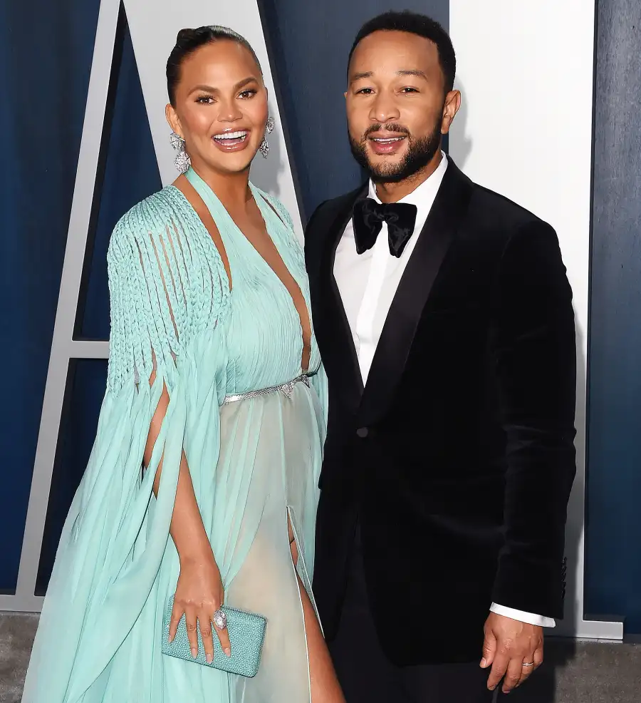 Chrissy Teigen and John Legend wedding cake