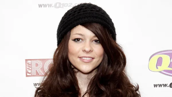 Country Singer Cady Groves Dead