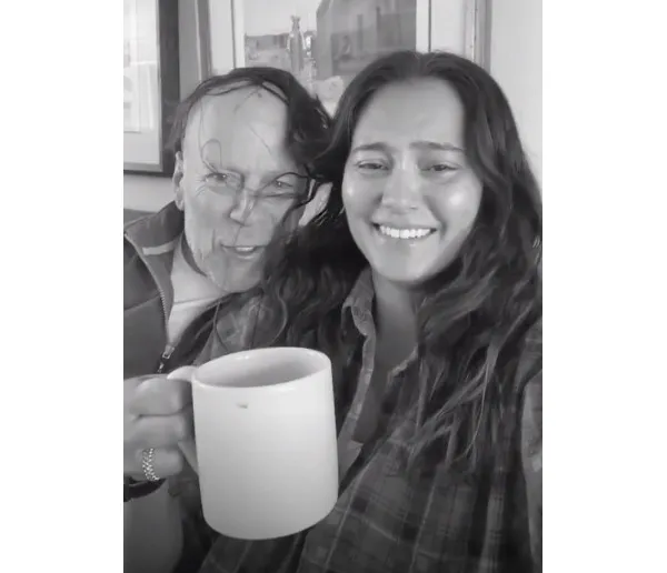 Demi Moore and Ex Bruce Willis Goof Off With Daughters While Quarantining: &lsquo;Balancing Act&rsquo;