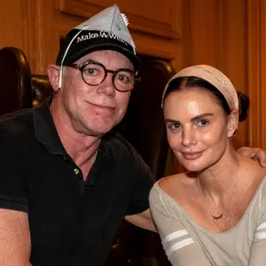 Gabrielle Anwar Husband Shareef Malnik Give Meals First Responders