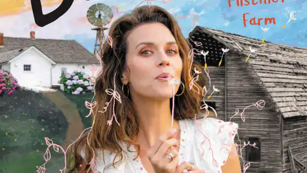Hilarie-Burton-Tyler-Hilton-A-Christmas-Wish