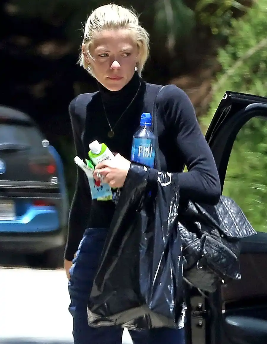 Jamie King Steps Out 1st Time Without Wedding Ring After Divorce News